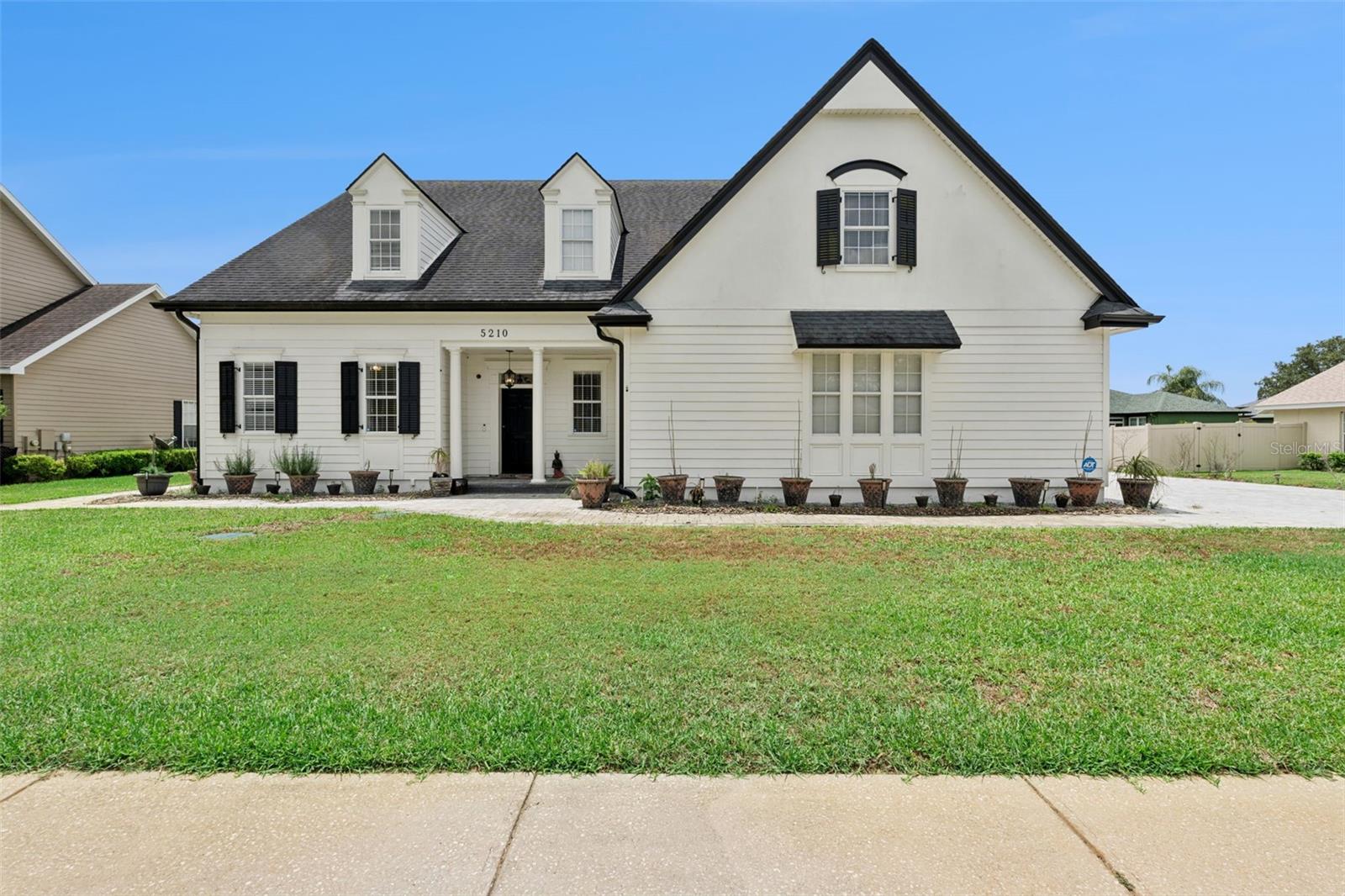 HAMMOCK POINTE - Residential