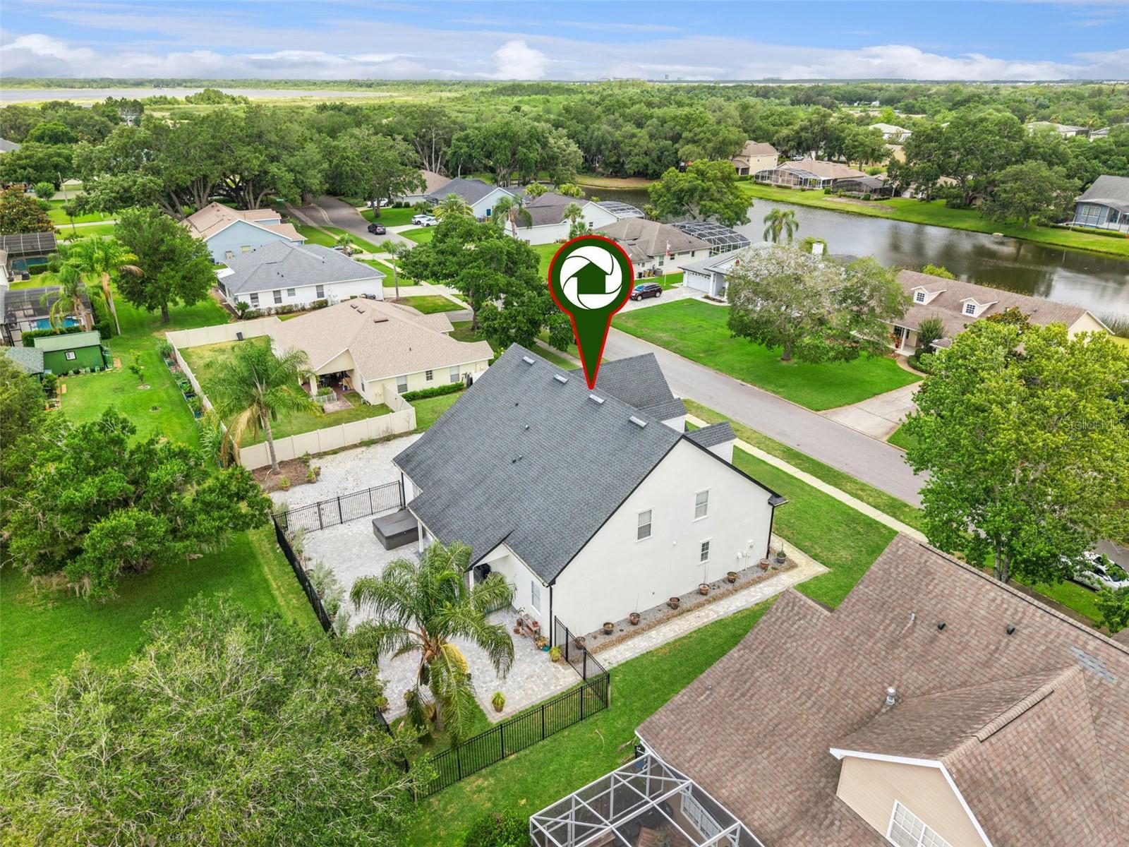 HAMMOCK POINTE - Residential