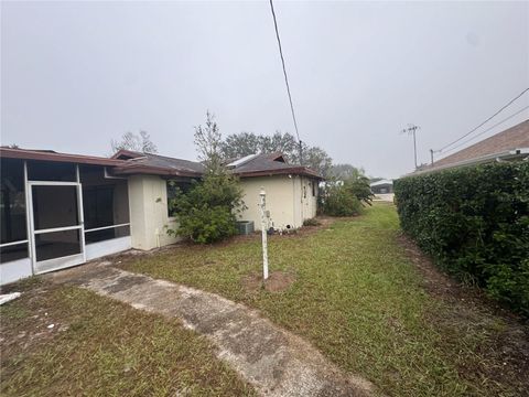 A home in SEBRING