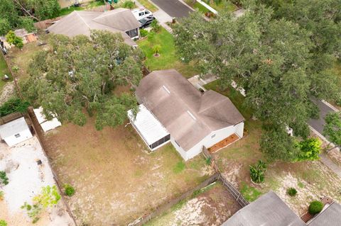 A home in PALM HARBOR