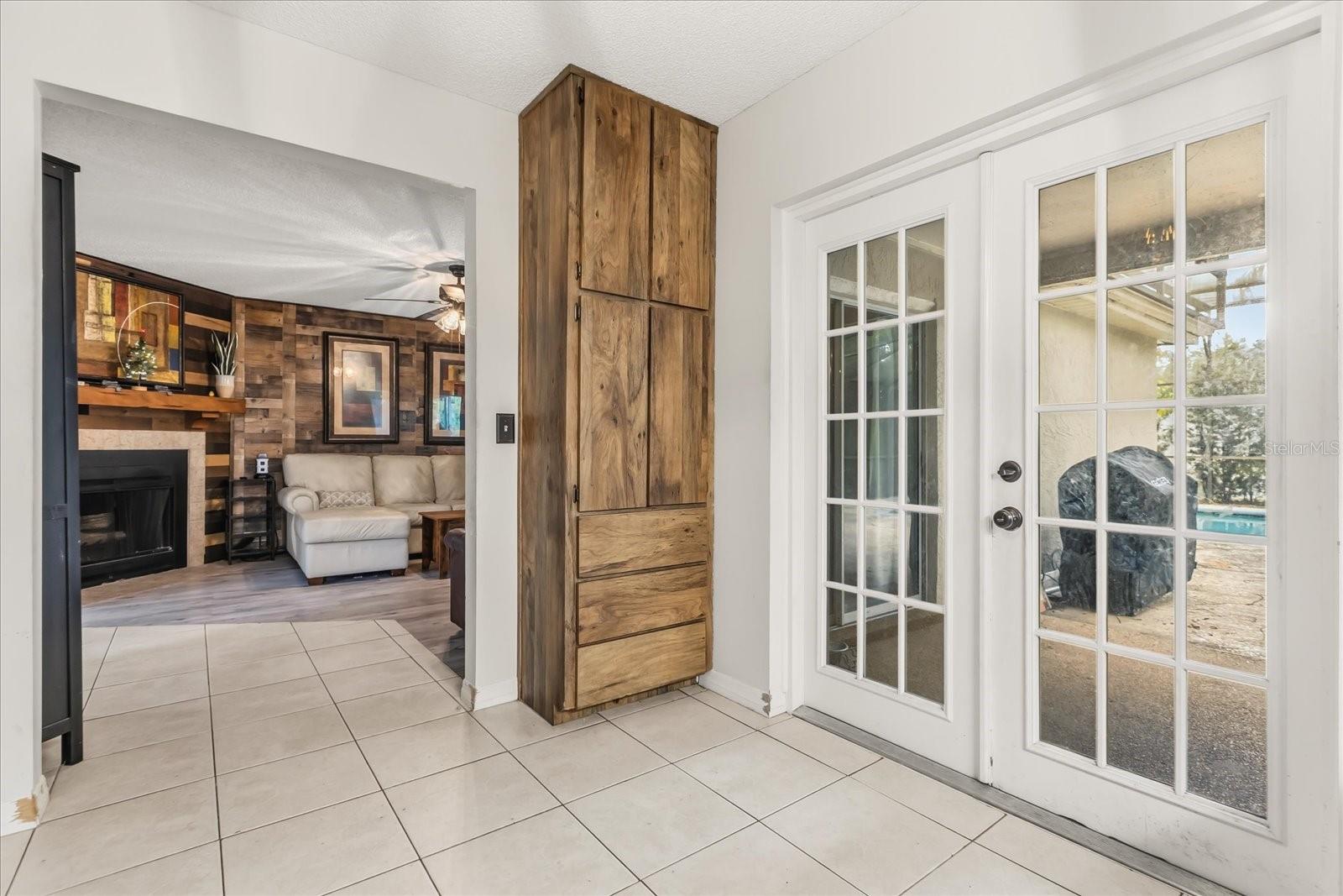 SUTTERS MILL UNIT 1 - Residential