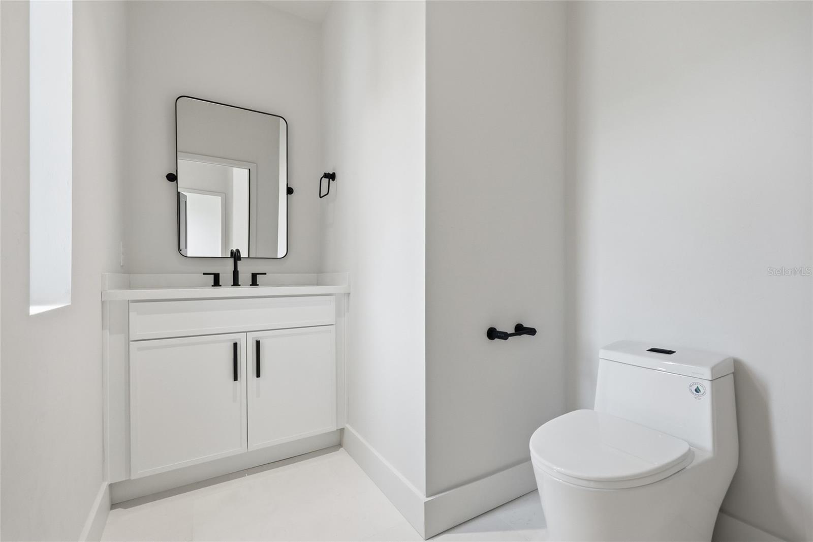 GLORIAS WAY - Residential