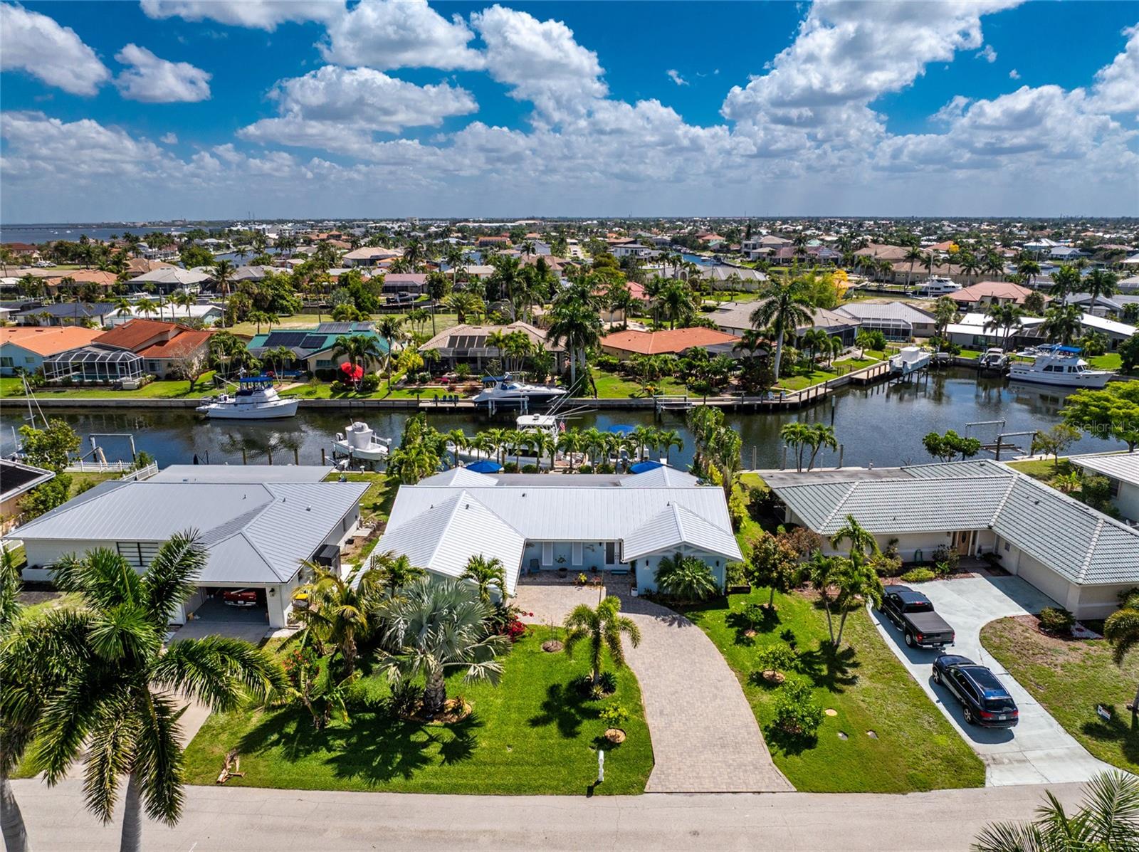 PUNTA GORDA ISLES SEC 04 - Residential