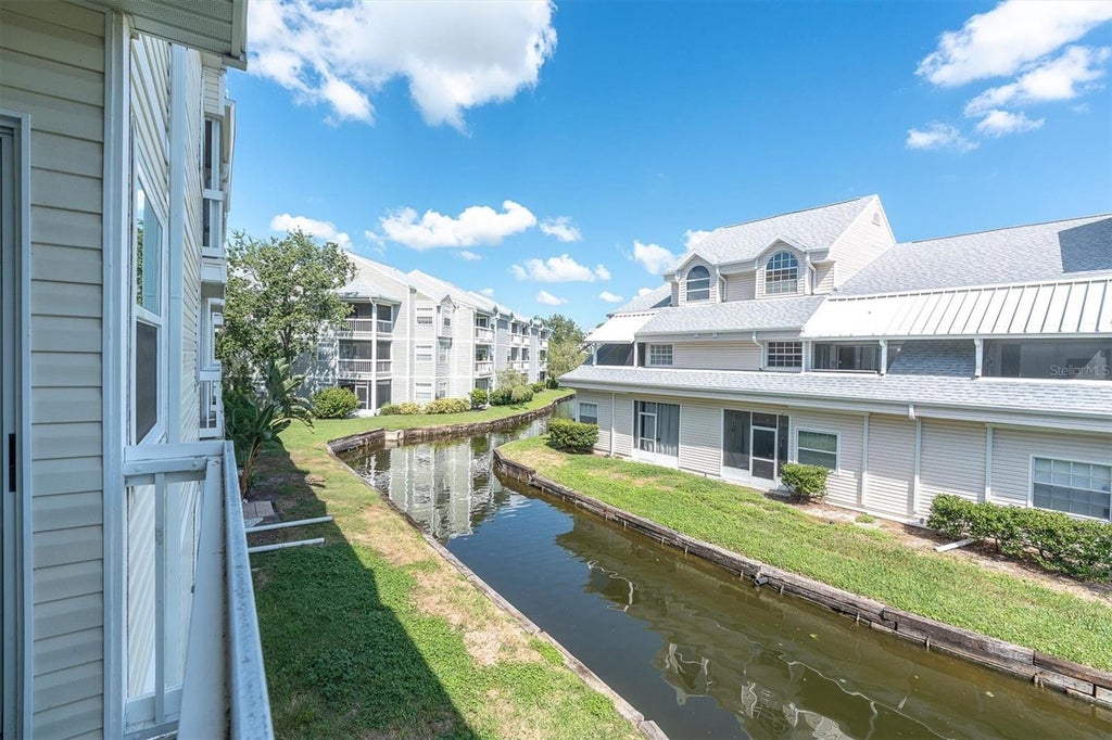 Photo of 6908 Stones Throw Circle N #10206, St Petersburg, FL 33710 (MLS # TB8558264)