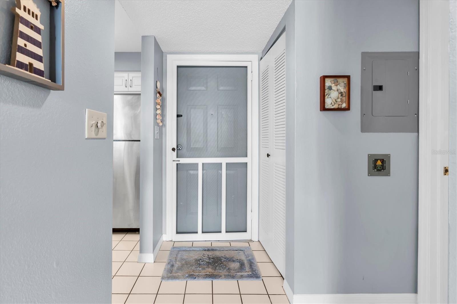 6908 STONES THROW CIRCLE N 10206