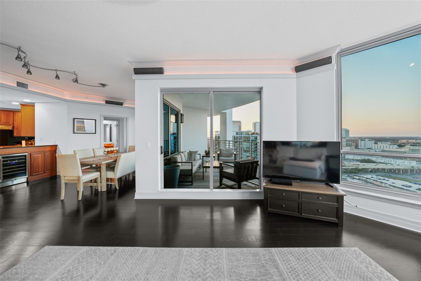 TOWERS OF CHANNELSIDE CONDOMIN - Residential Lease
