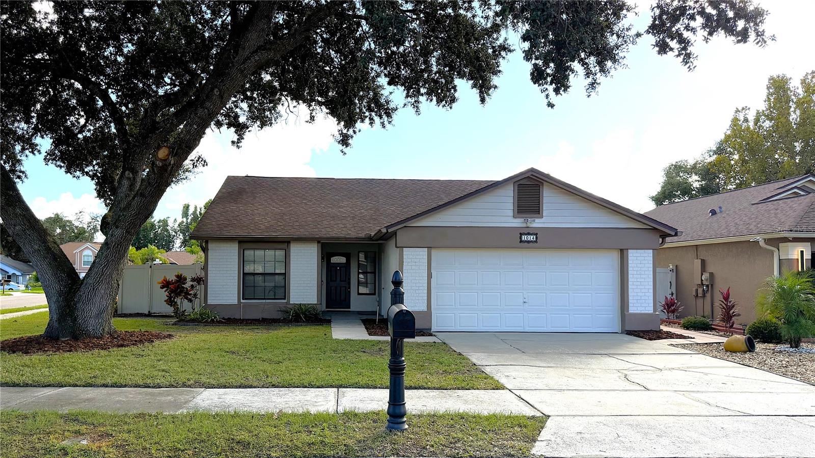 1014 ALPUG AVENUE