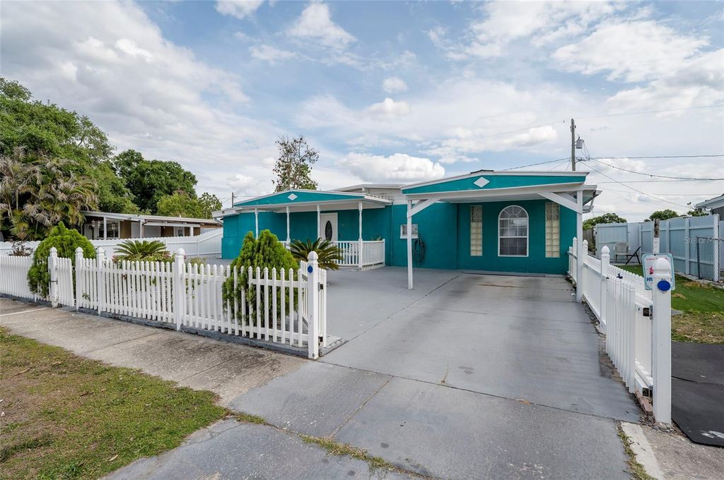 Photo of 7511 Tidewater Trail, Tampa, FL 33619 (MLS # TB8502312)