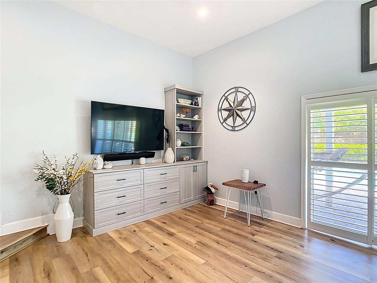 ACREAGE AND UNREC - Residential