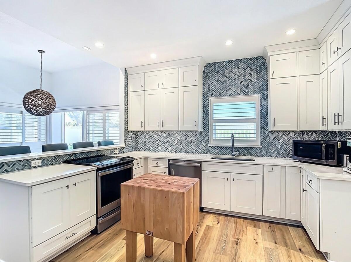 ACREAGE AND UNREC - Residential