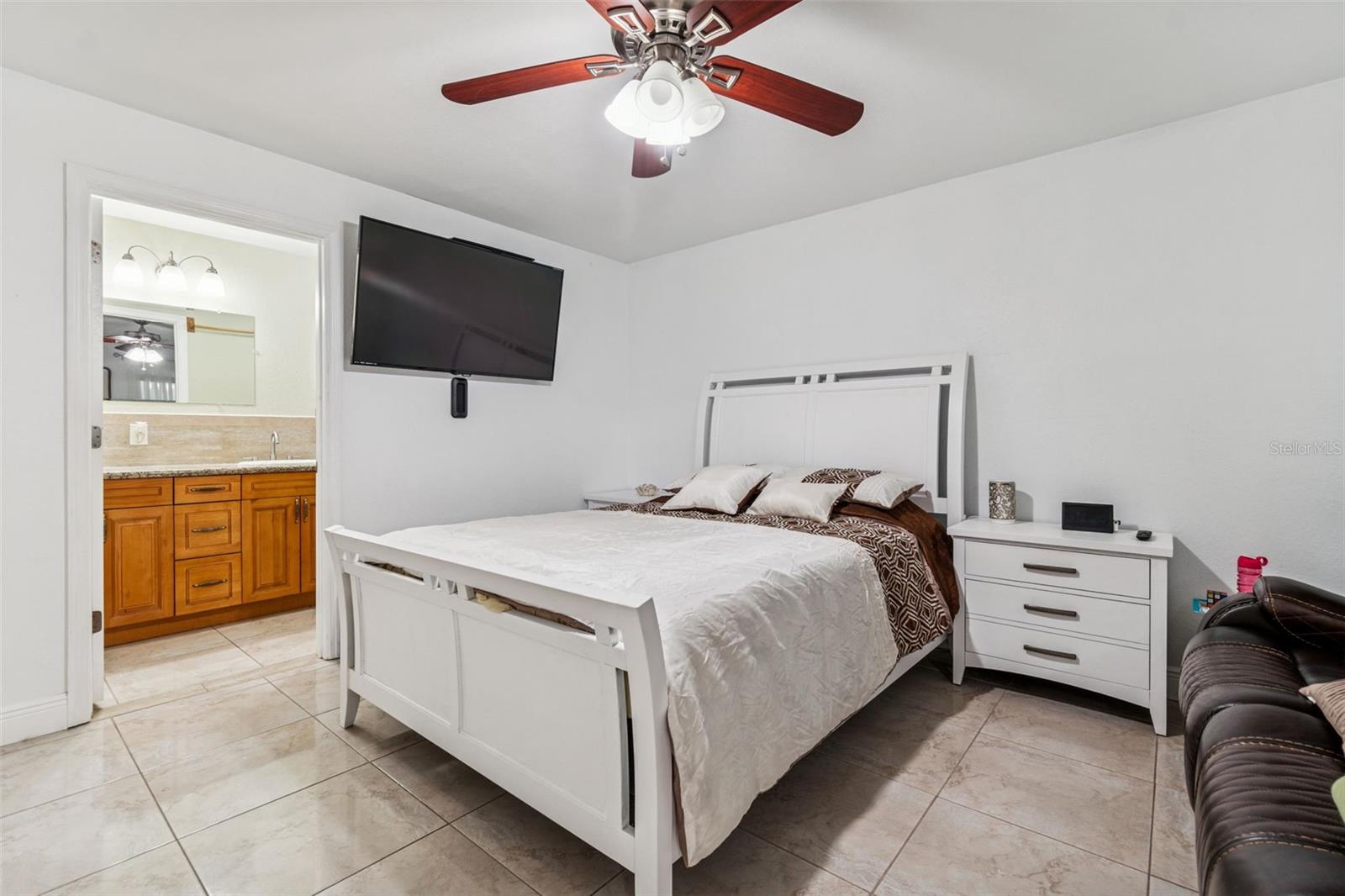 LORRAINE ESTATES - Residential