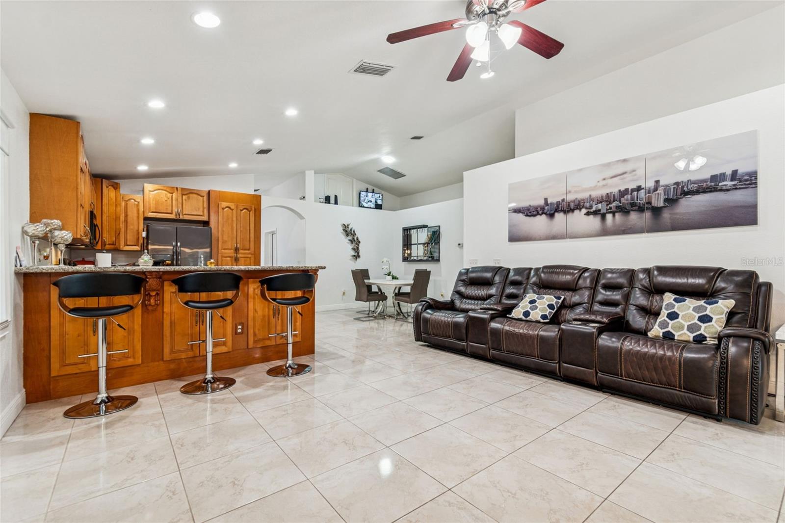 LORRAINE ESTATES - Residential