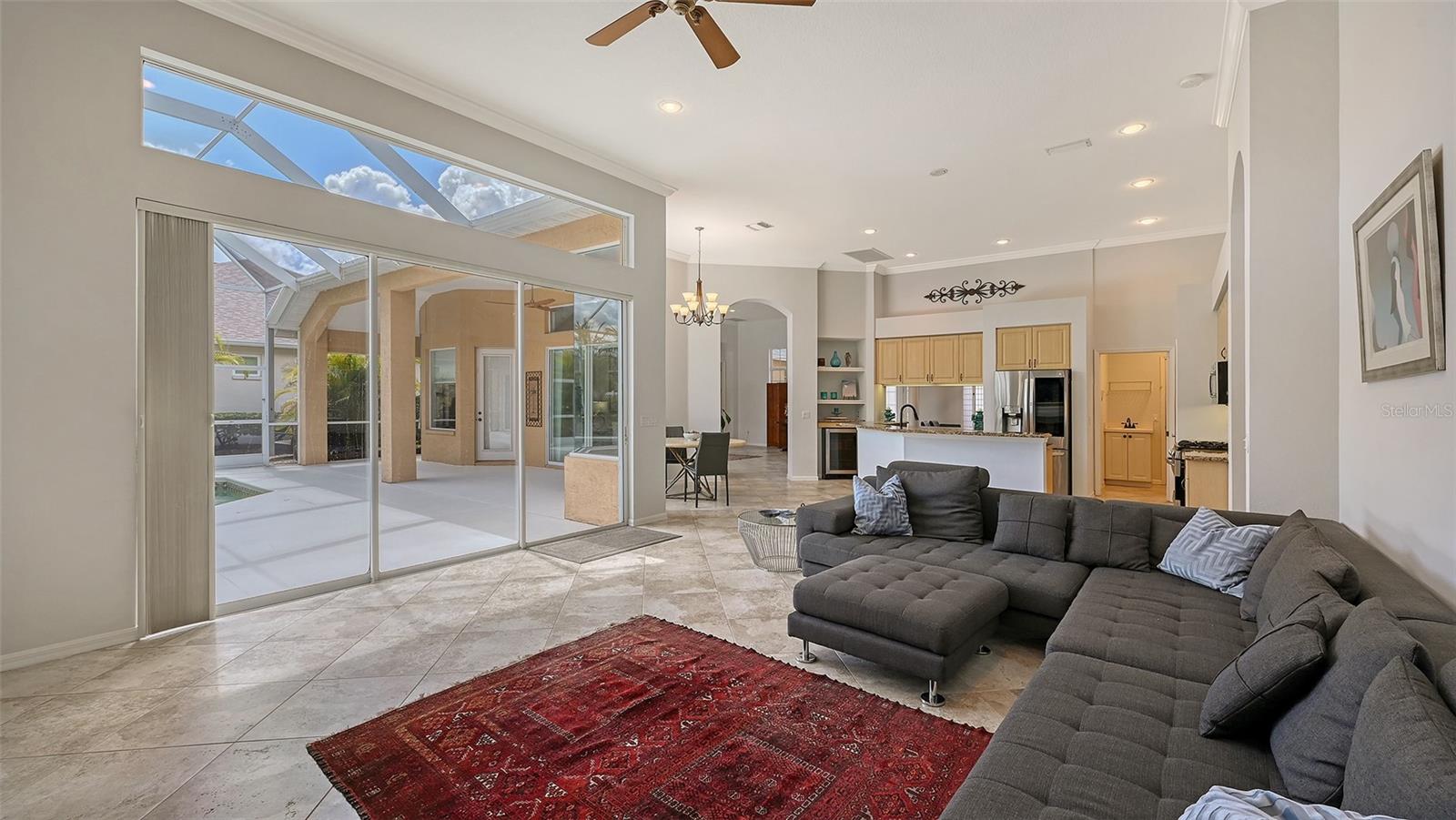 CHARLESTON POINTE PH A AT UNIV PLACE - Residential