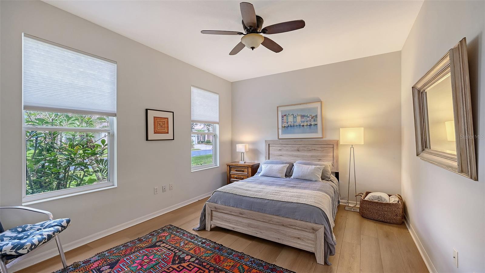 CHARLESTON POINTE PH A AT UNIV PLACE - Residential