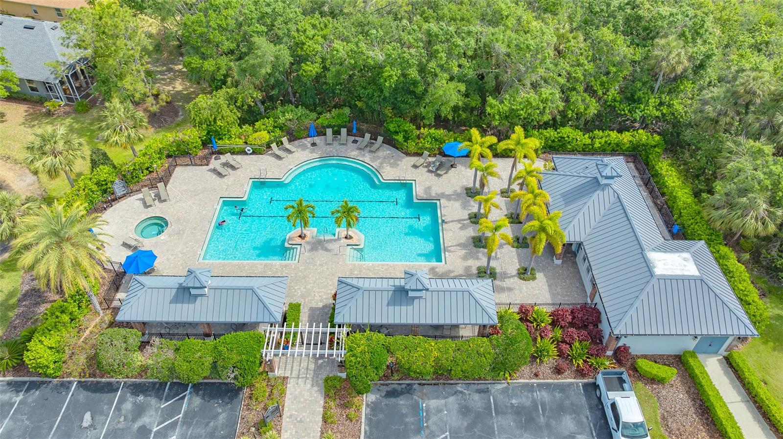 CHARLESTON POINTE PH A AT UNIV PLACE - Residential