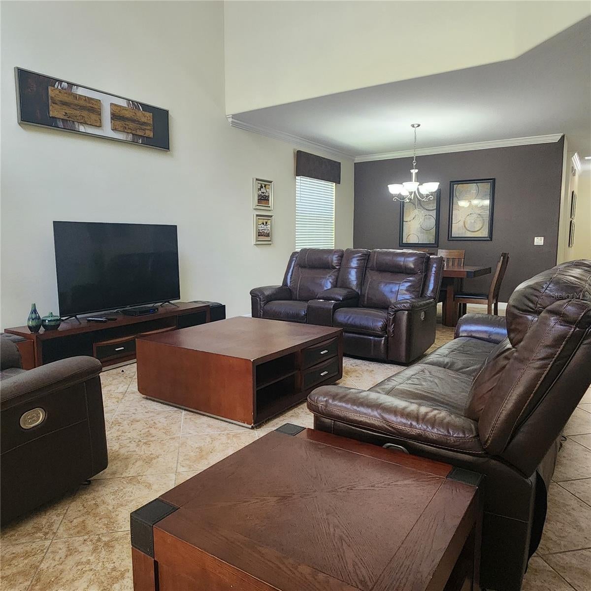 8935 CUBAN PALM ROAD