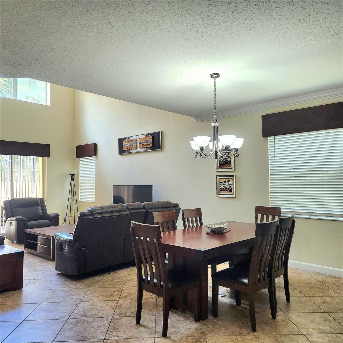 8935 CUBAN PALM ROAD