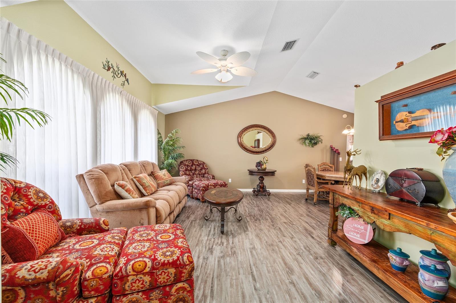 OCALA PALMS - Residential