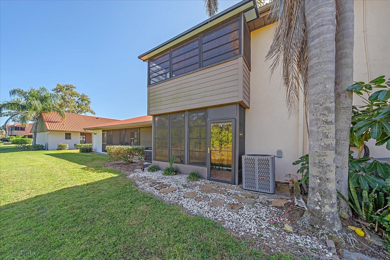 SUNRISE GOLF CLUB PH III - Residential Lease