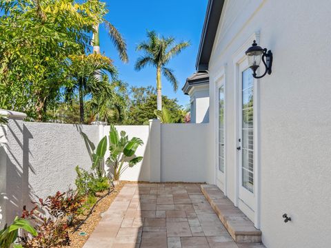 A home in SARASOTA