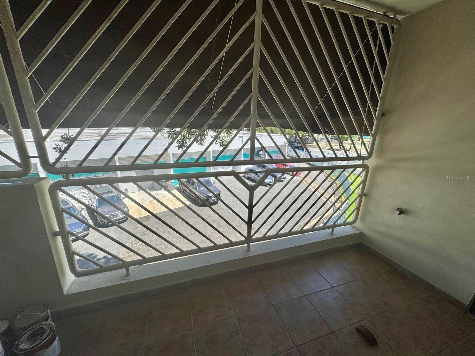 B-103 COND VILLAS DE GUAYNABO B-103