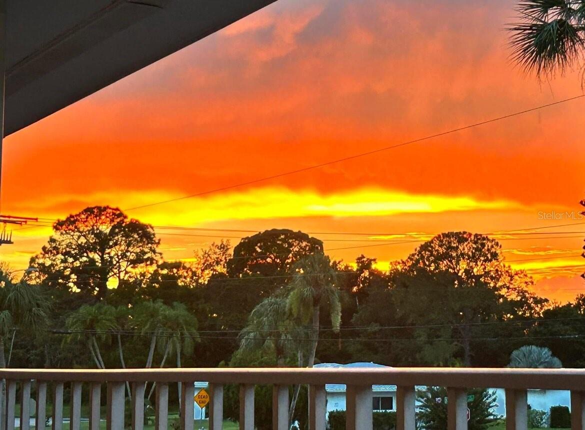 STRATHMORE VILLAGE GREEN - Residential