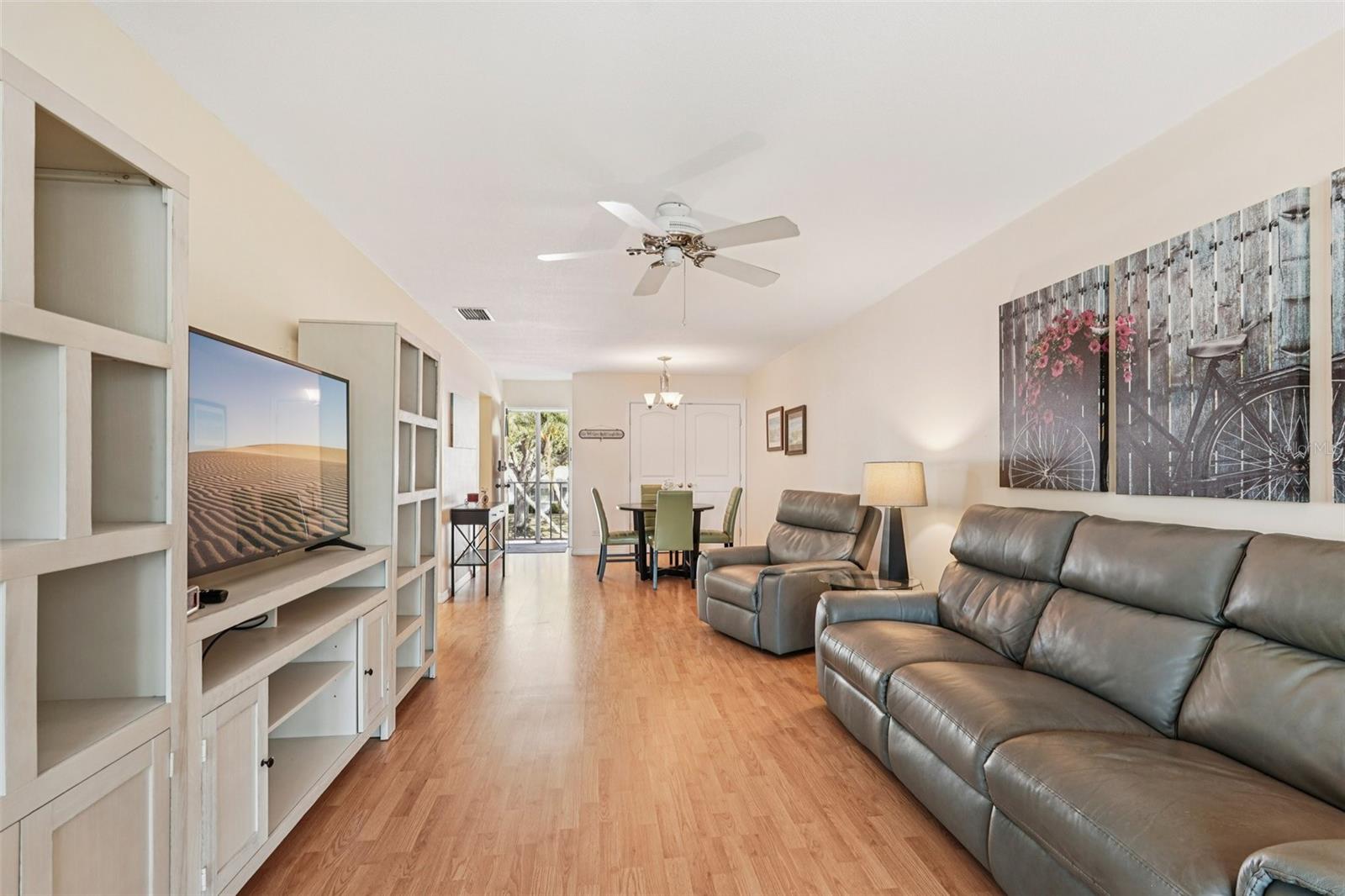 STRATHMORE VILLAGE GREEN - Residential