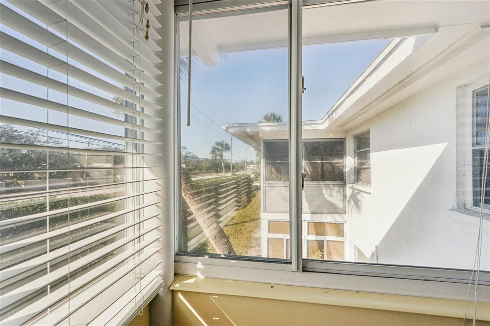 STRATHMORE VILLAGE GREEN - Residential