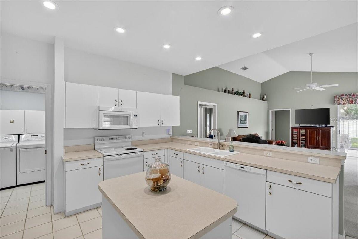 WALDEN LAKE UNIT 33 2 PH B - Residential