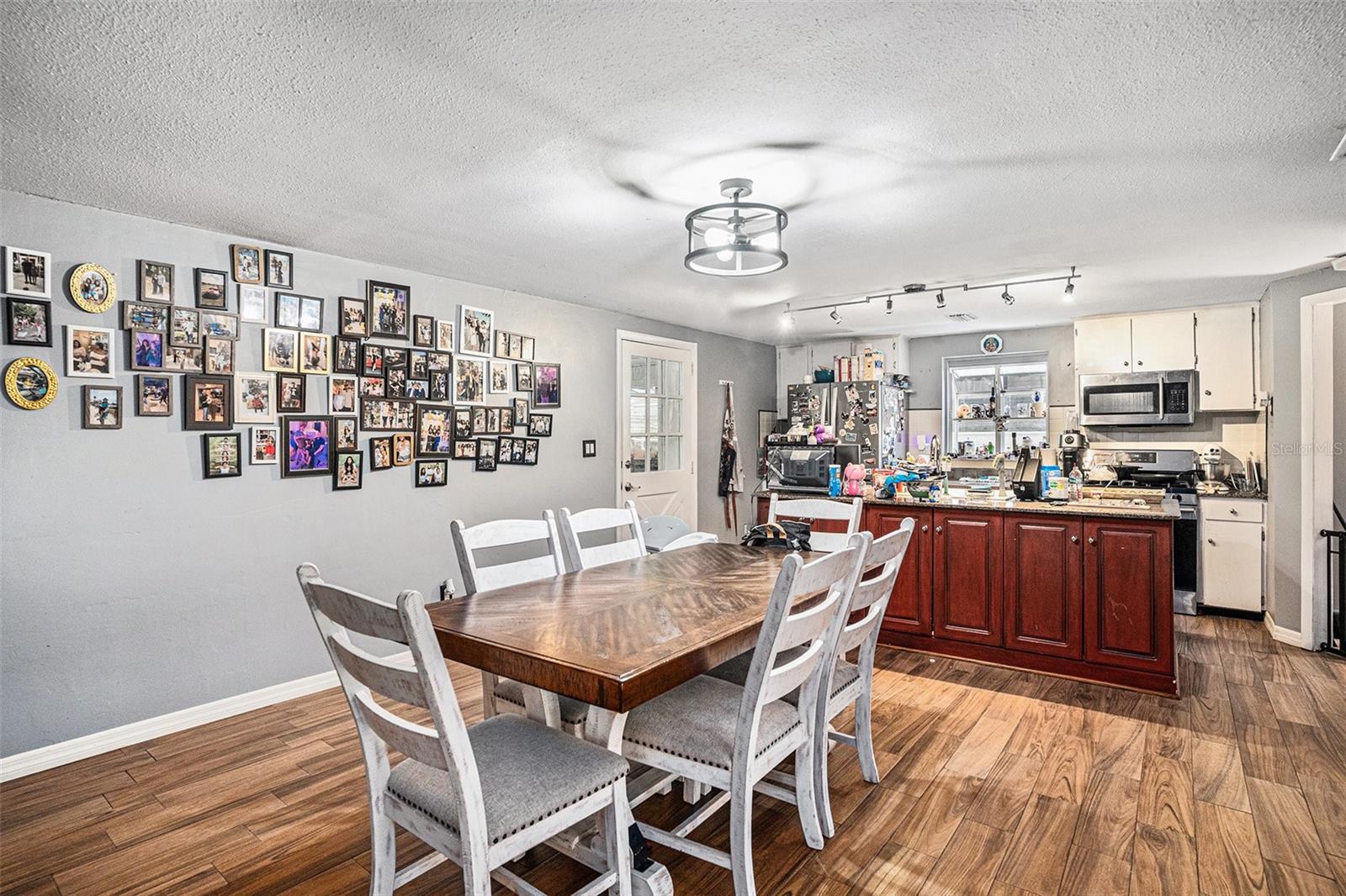 36251 HORSESHOE DRIVE
