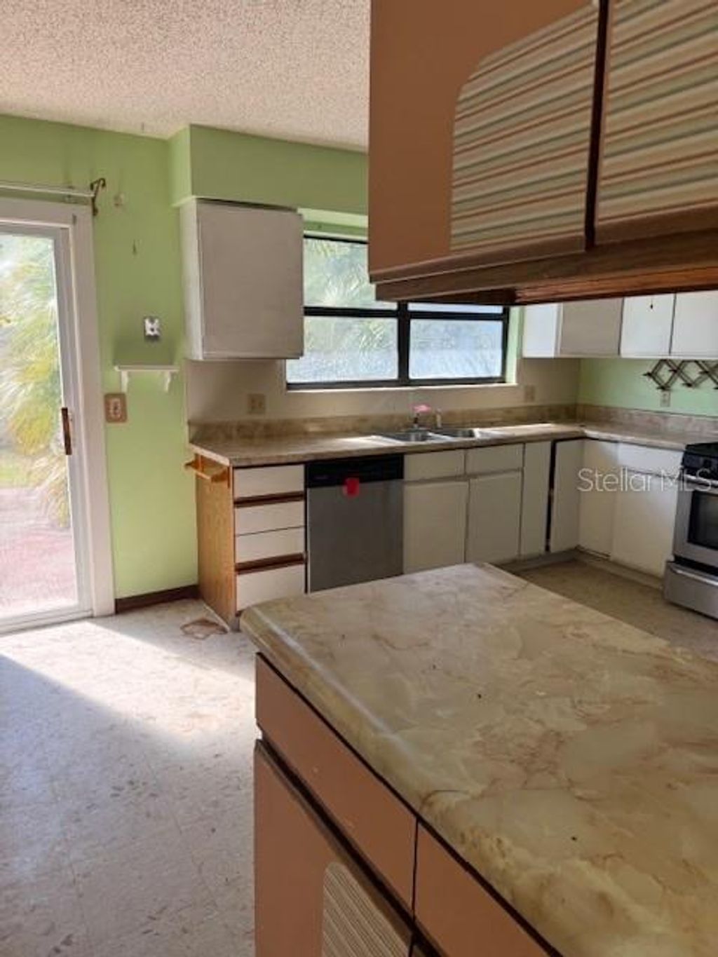 Photo of 8 Sweetbay Drive, Palm Coast, FL 32137 (MLS # FC316999)