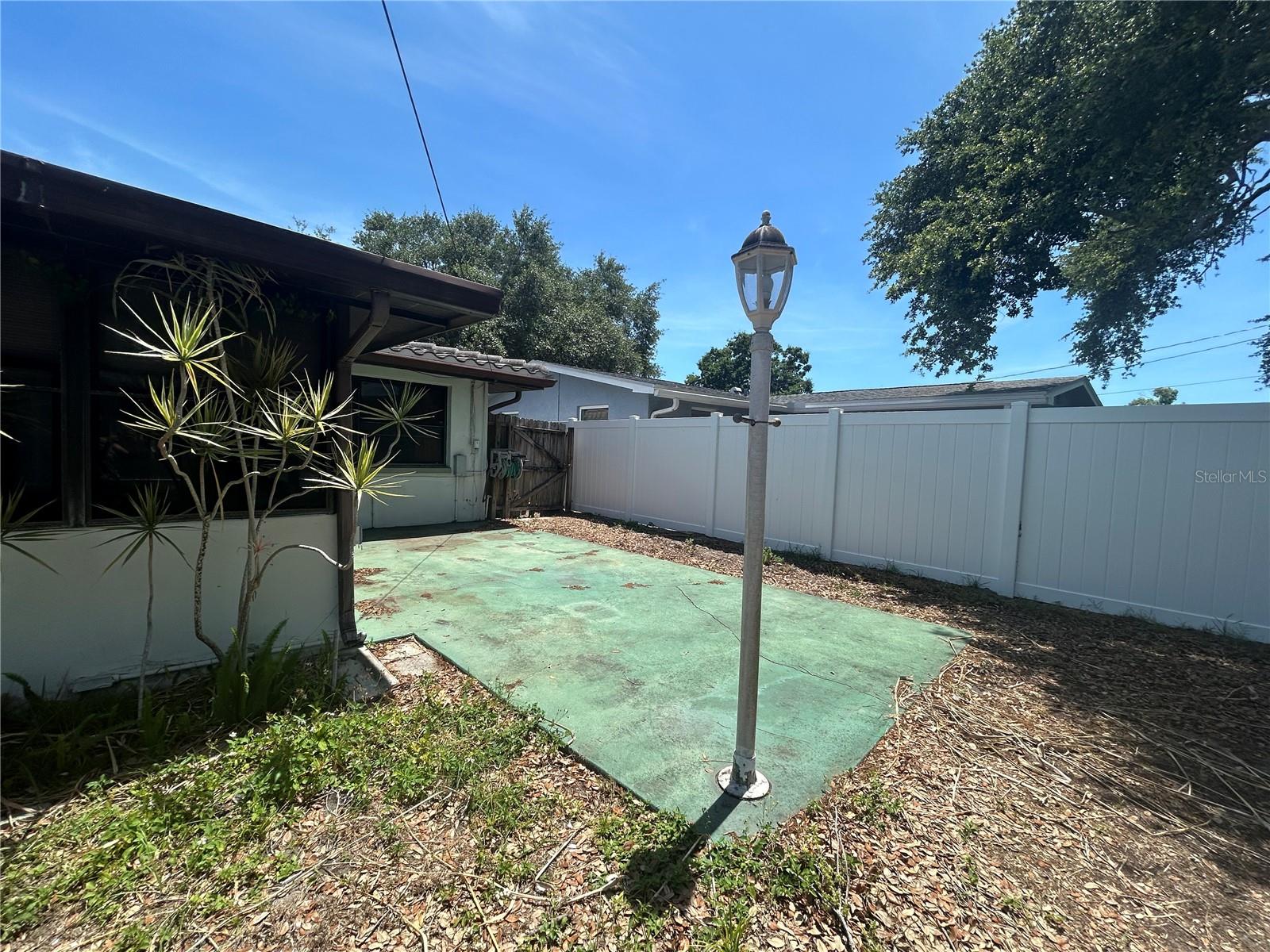 BLOSSOM LAKE VILLAGE SEC 2 - Residential