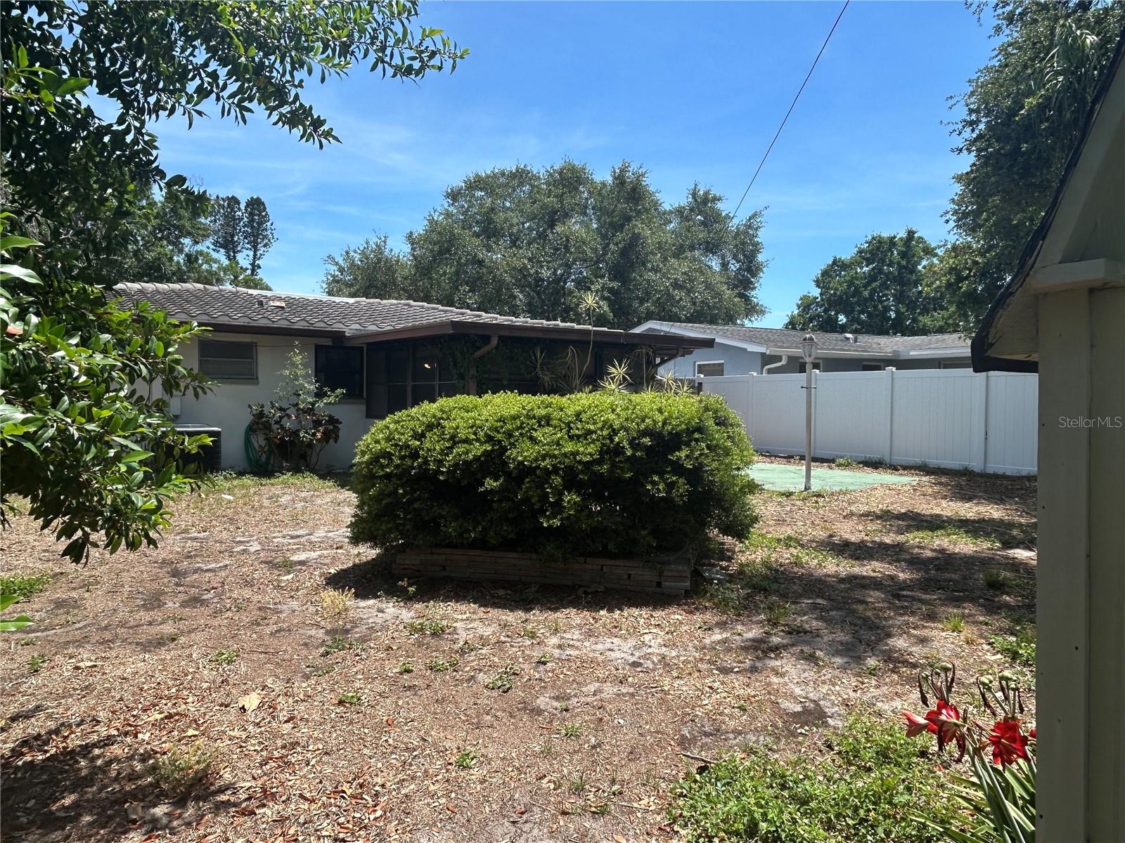 BLOSSOM LAKE VILLAGE SEC 2 - Residential