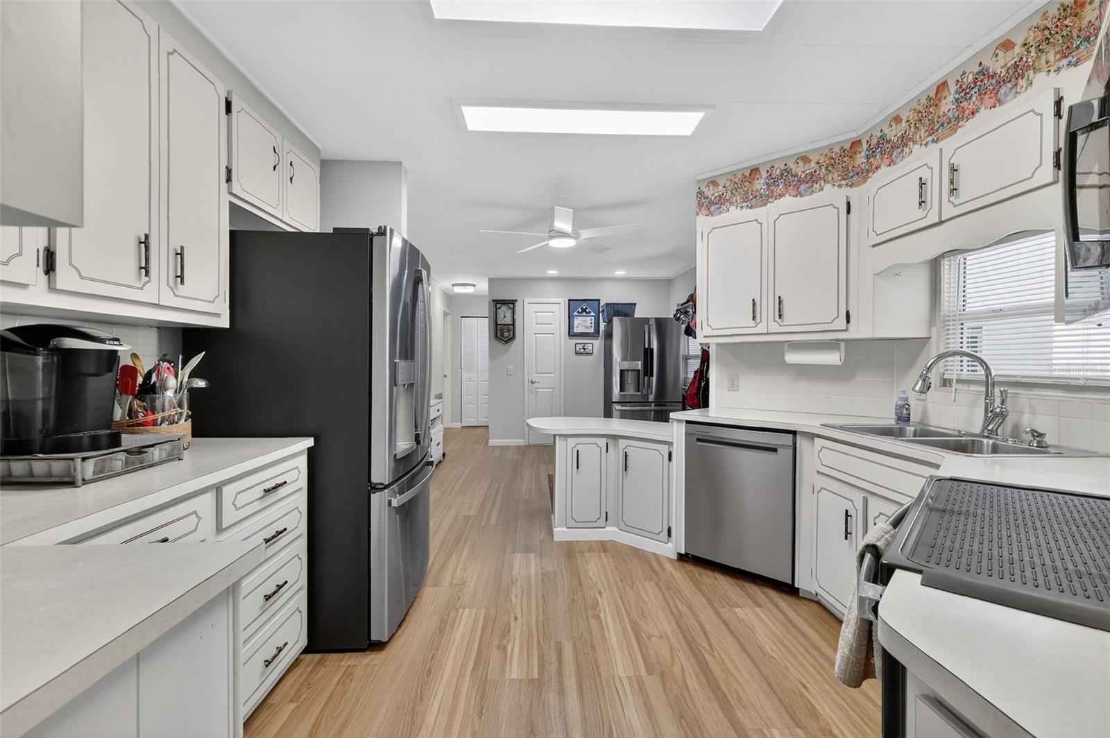 HAWTHORNE AT LEESBURG A COOP - Residential