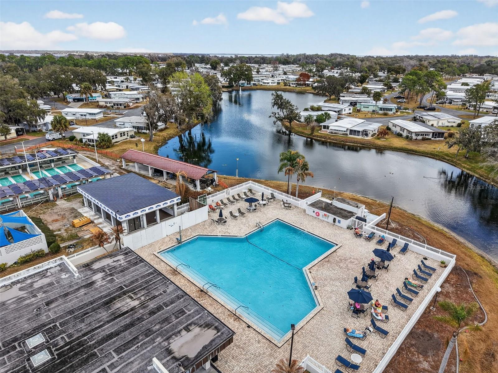 HAWTHORNE AT LEESBURG A COOP - Residential