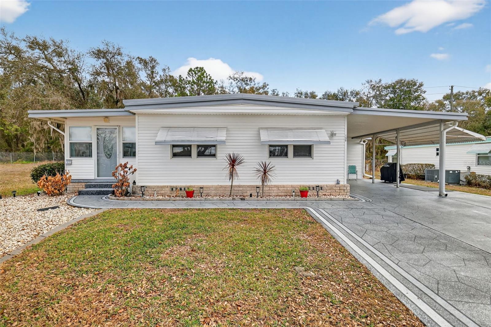 HAWTHORNE AT LEESBURG A COOP - Residential