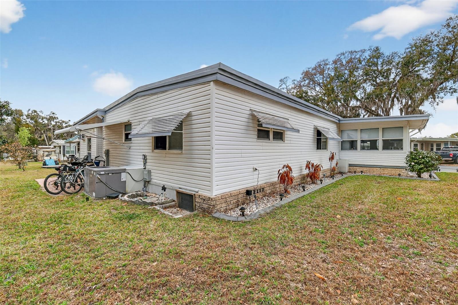 HAWTHORNE AT LEESBURG A COOP - Residential