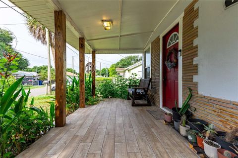 A home in TAMPA