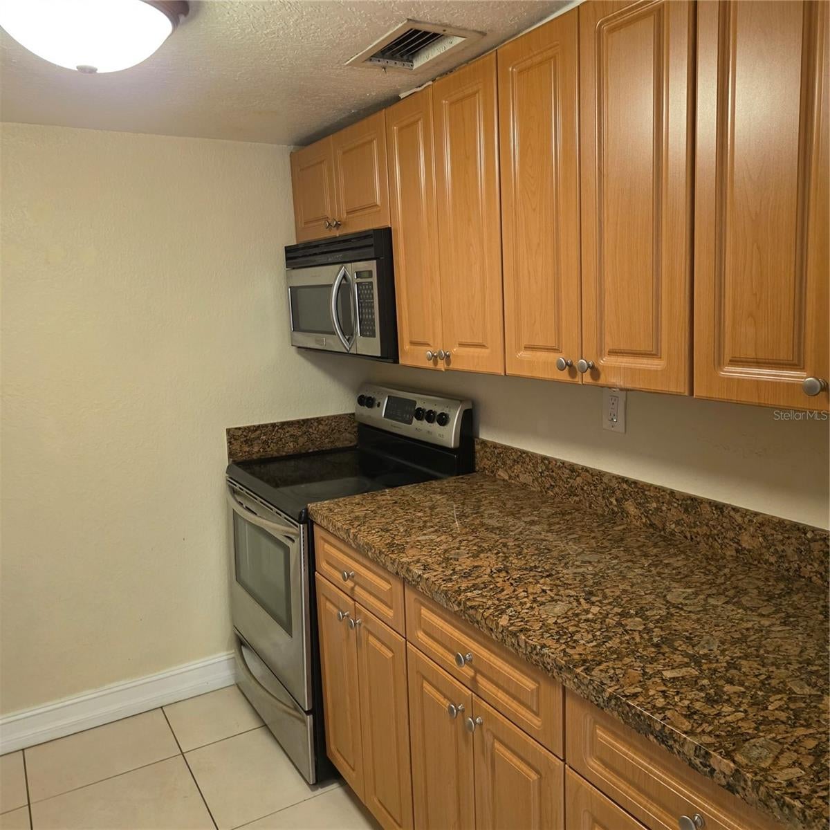5221 BAYSHORE BOULEVARD 29