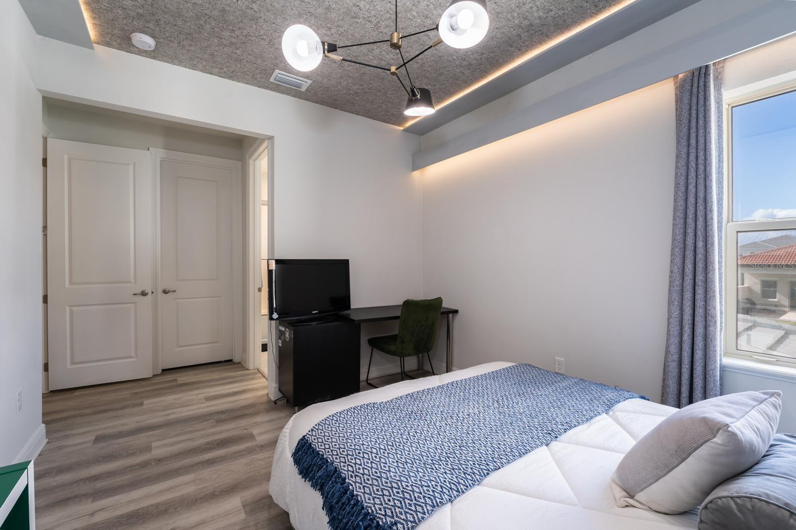 LAKESHORE PRESERVE PH 5 - Residential