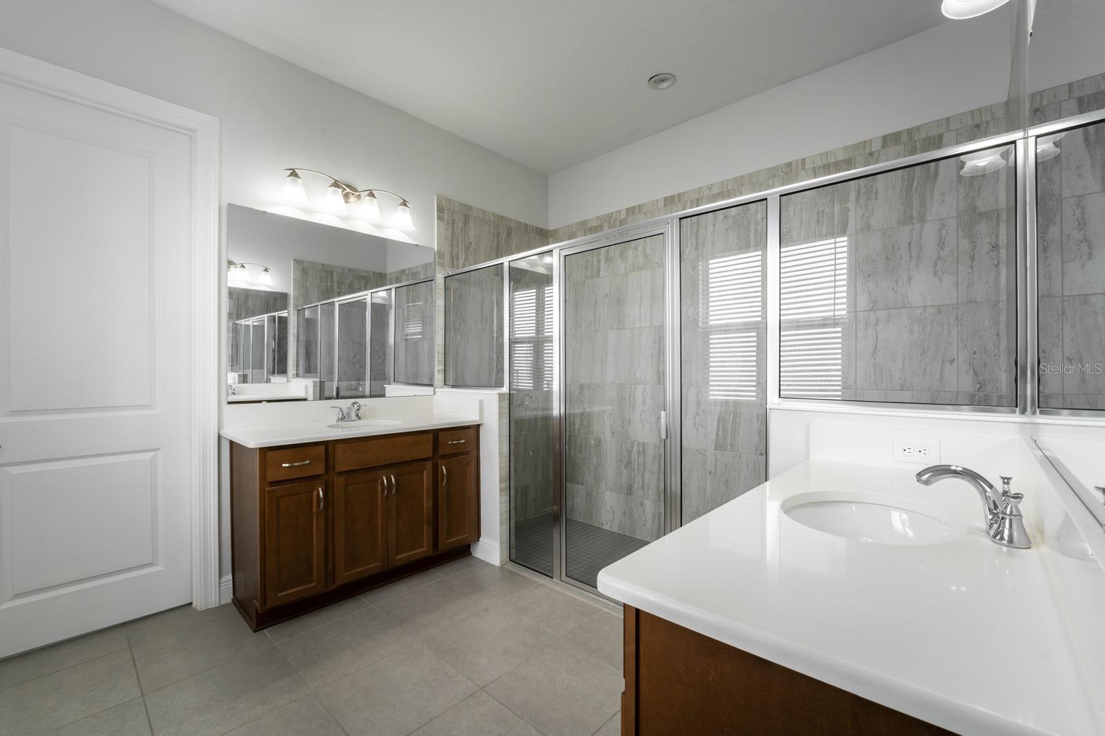 LAKESHORE PRESERVE PH 5 - Residential