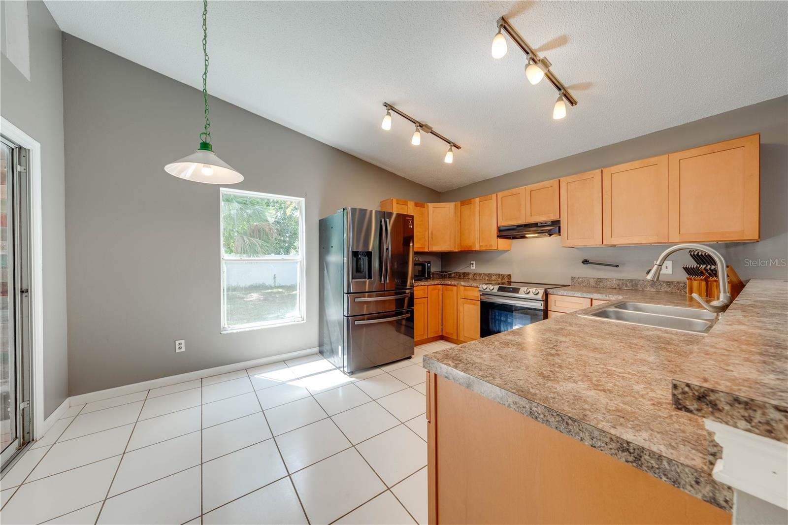 4446 WEEPING WILLOW CIRCLE