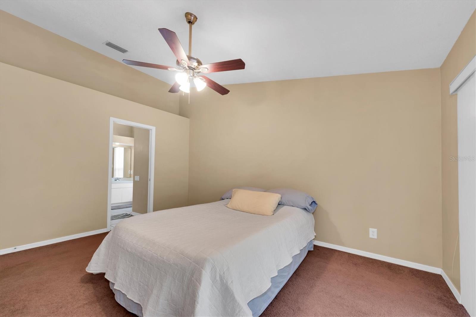 OAKDALE RIVERVIEW ESTATES UN 3 - Residential