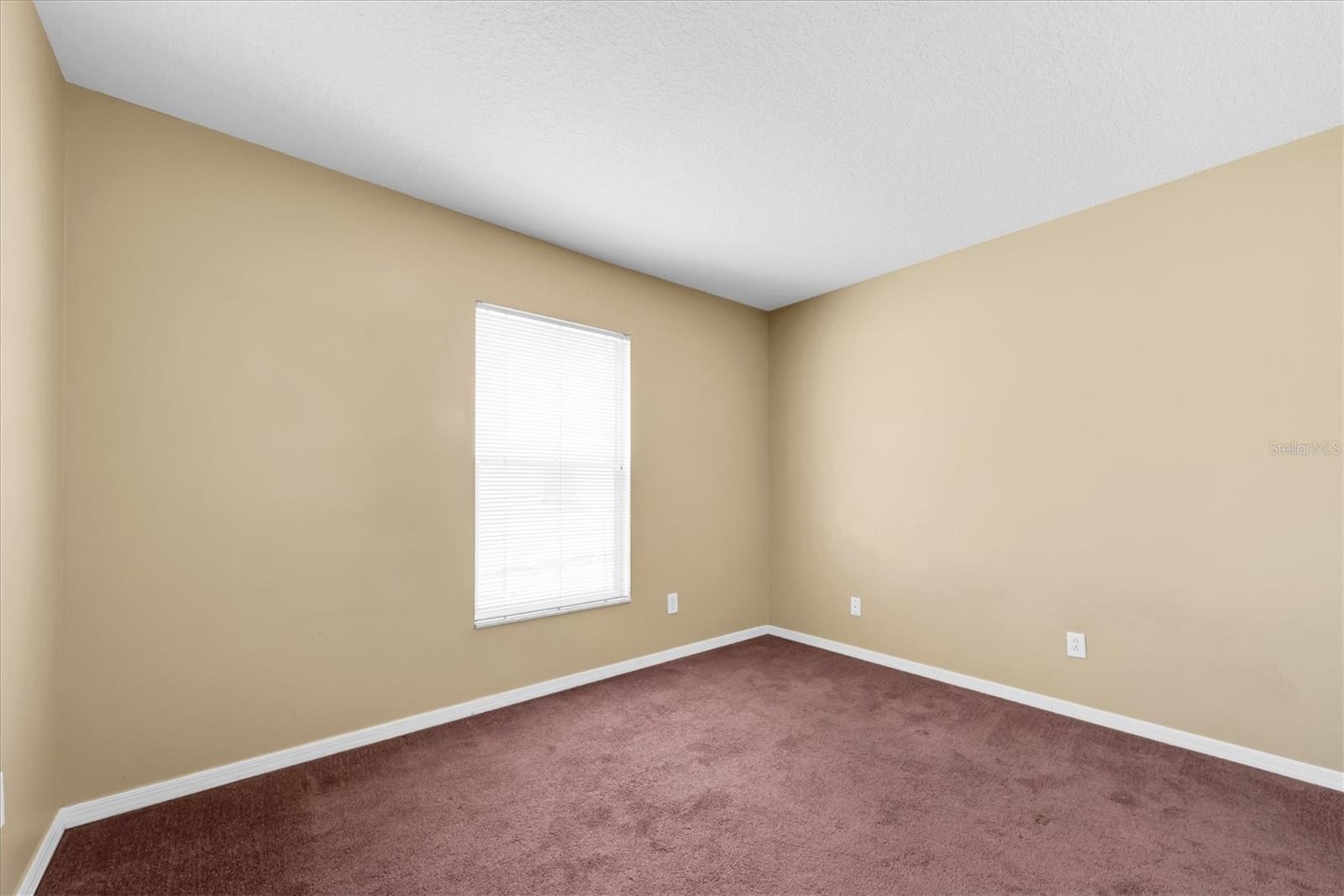 OAKDALE RIVERVIEW ESTATES UN 3 - Residential