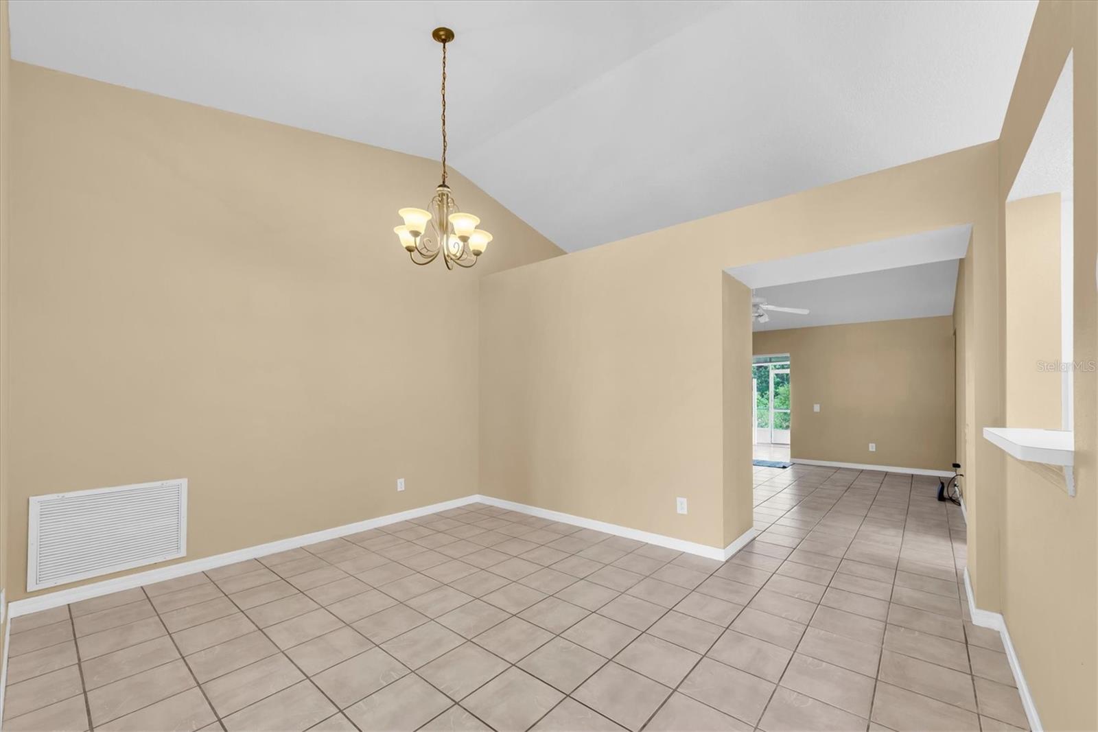 OAKDALE RIVERVIEW ESTATES UN 3 - Residential