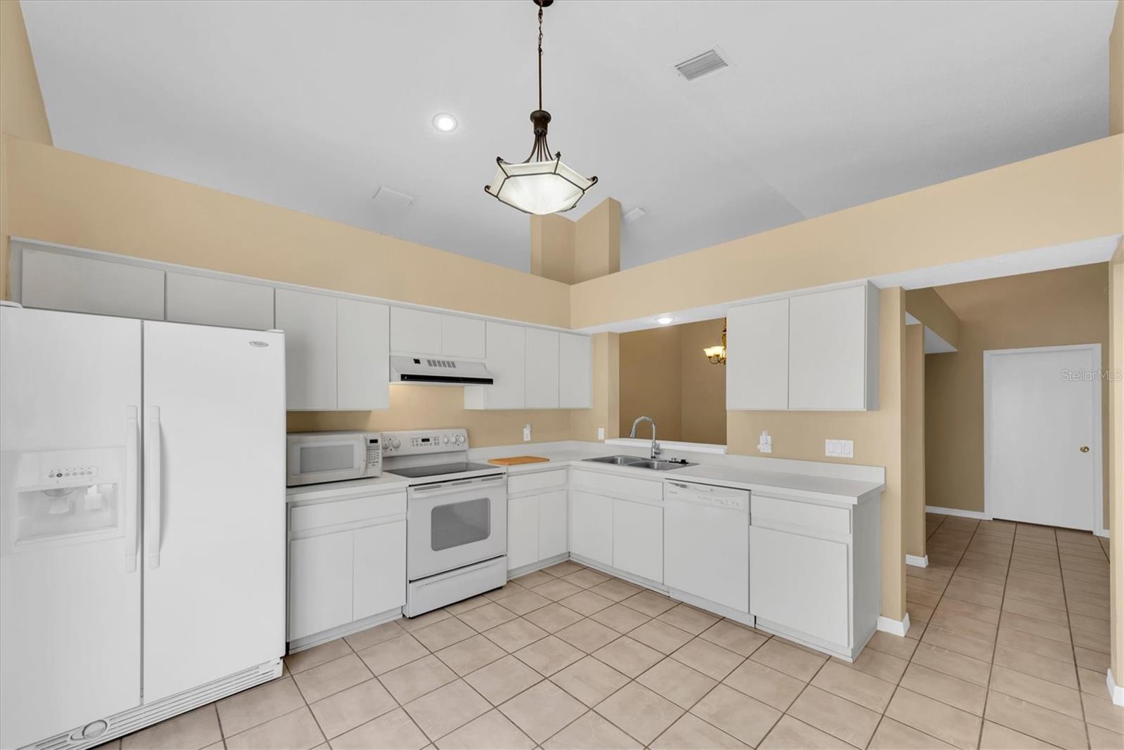 OAKDALE RIVERVIEW ESTATES UN 3 - Residential