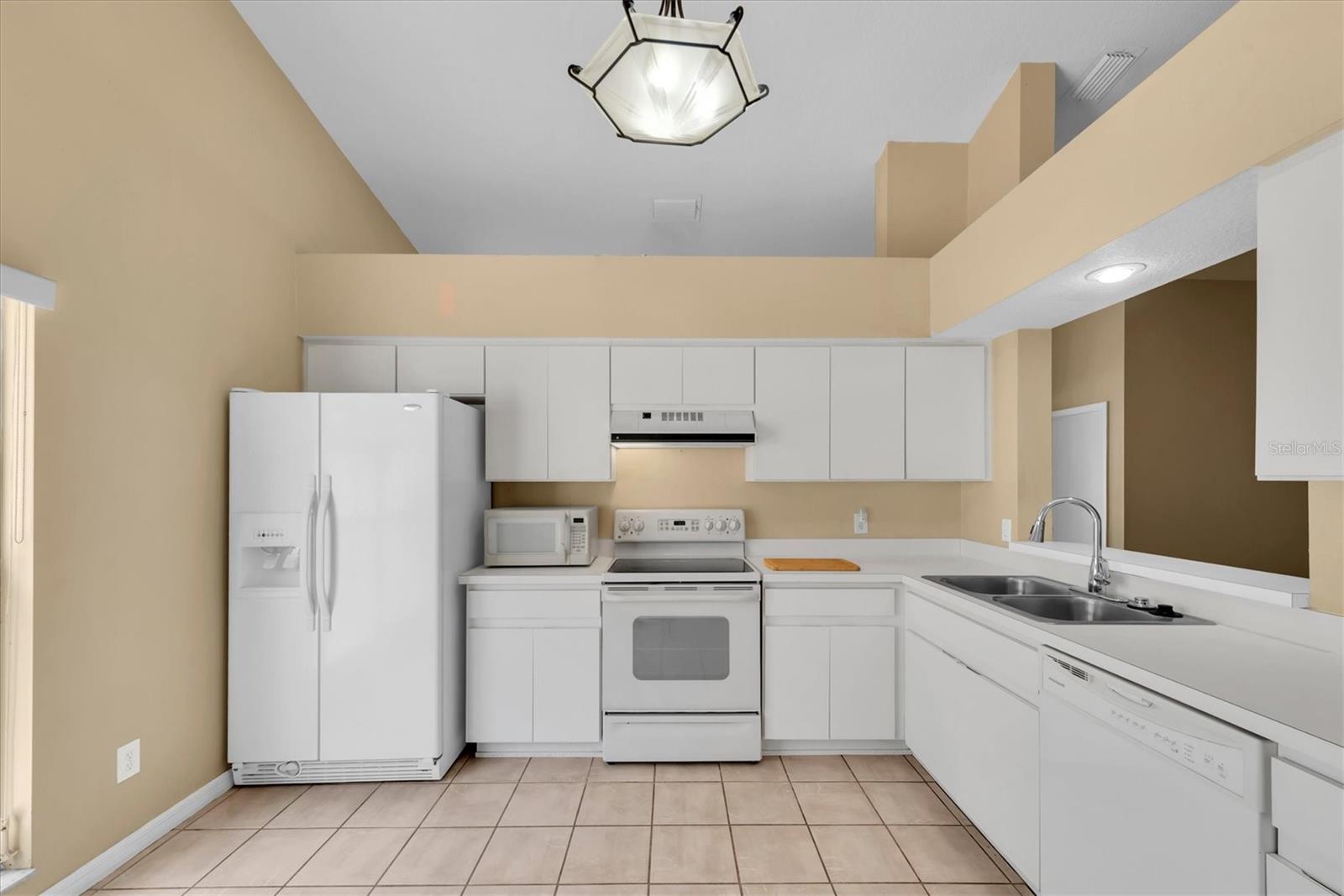 OAKDALE RIVERVIEW ESTATES UN 3 - Residential