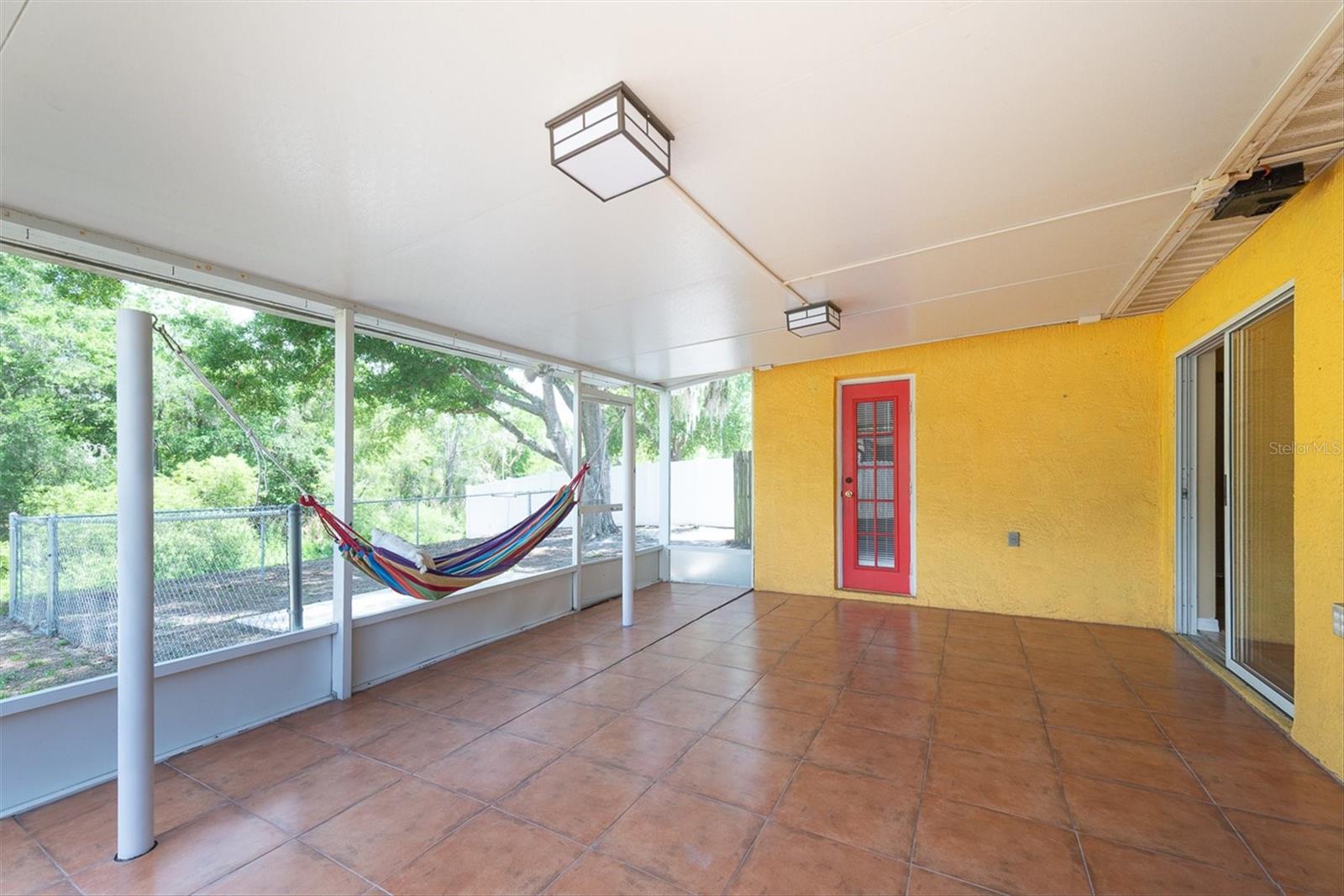 OAKDALE RIVERVIEW ESTATES UN 3 - Residential