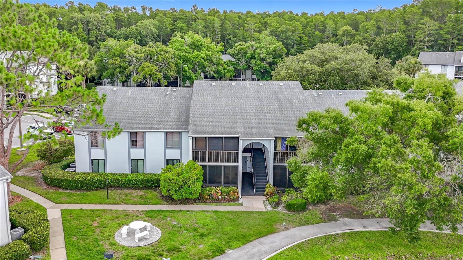 1207 PINE RIDGE CIRCLE W H2