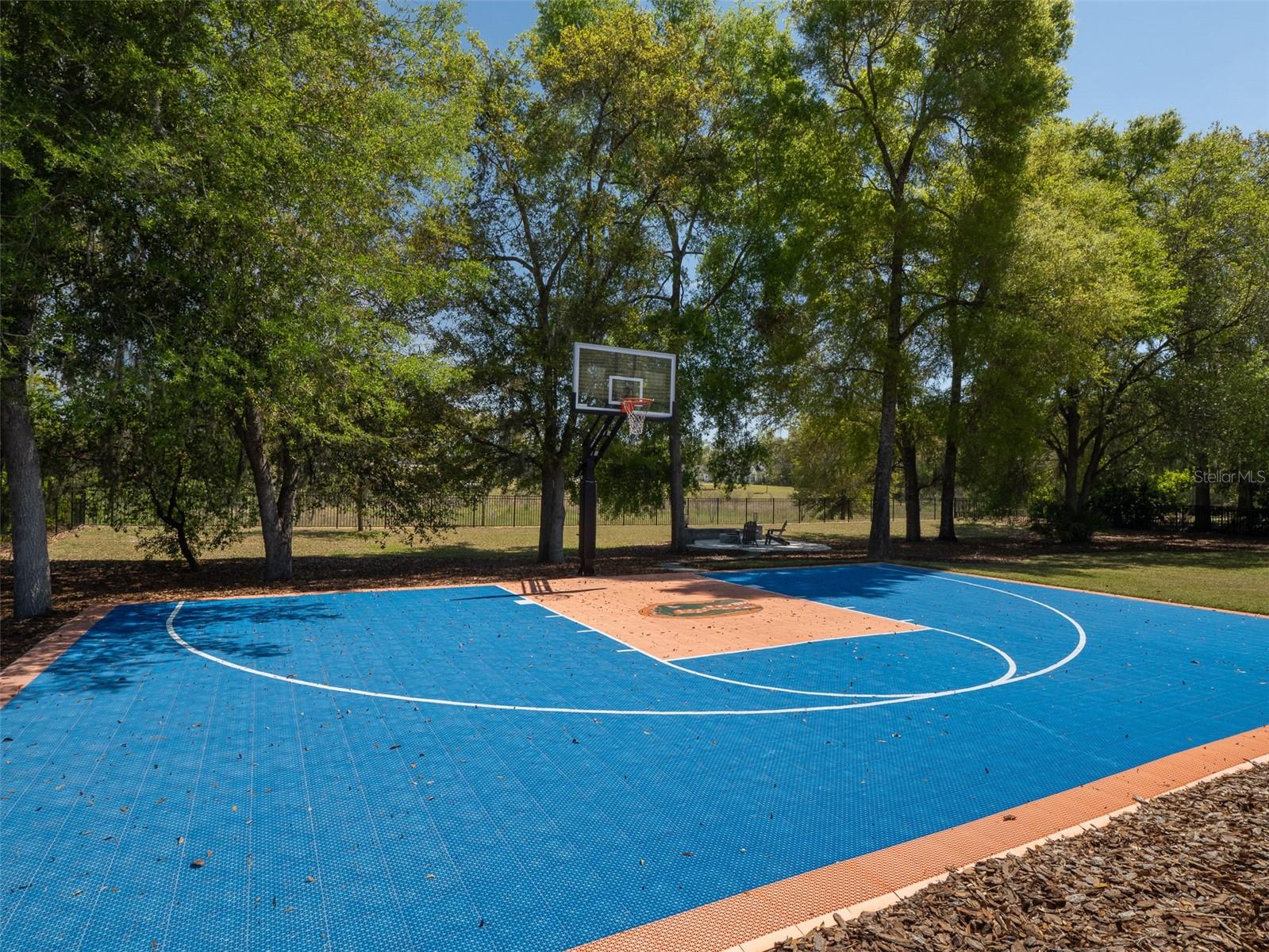 OAKMONT PH 2 PB 32 PG 30 - Residential